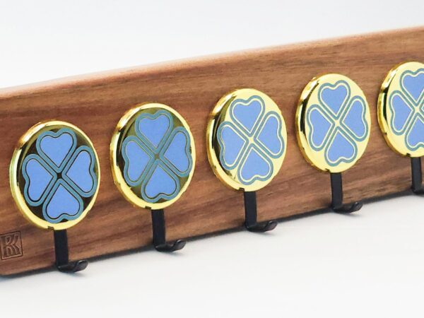 Clover Accent Blue – Acacia 5‑Hook Wall Hanging Decoration | KK HOOK